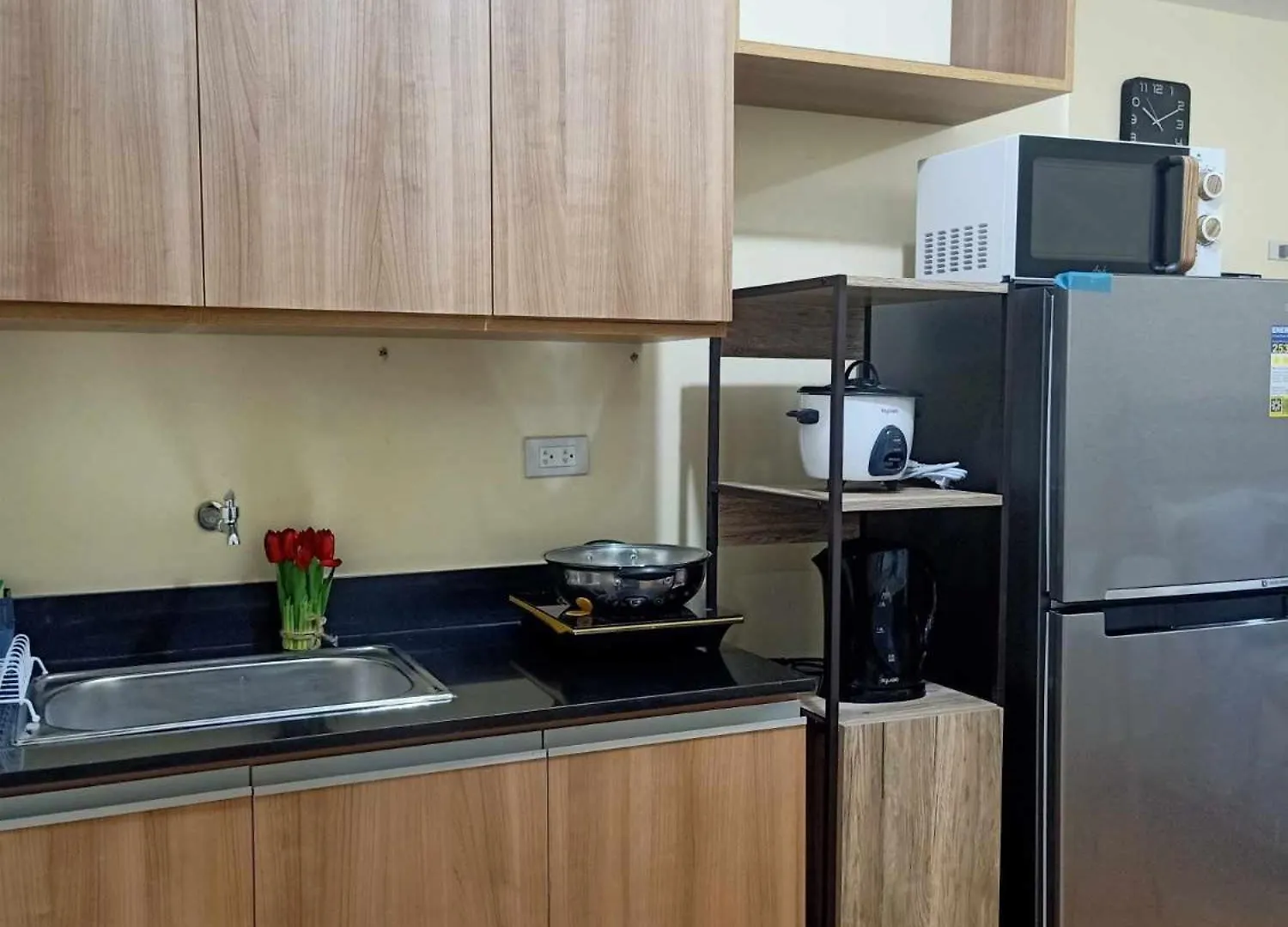 Coho The Hermosa - Staycation Studio Unit And Balcony View With Swimming Pool And Open Court Access Manila Apartment