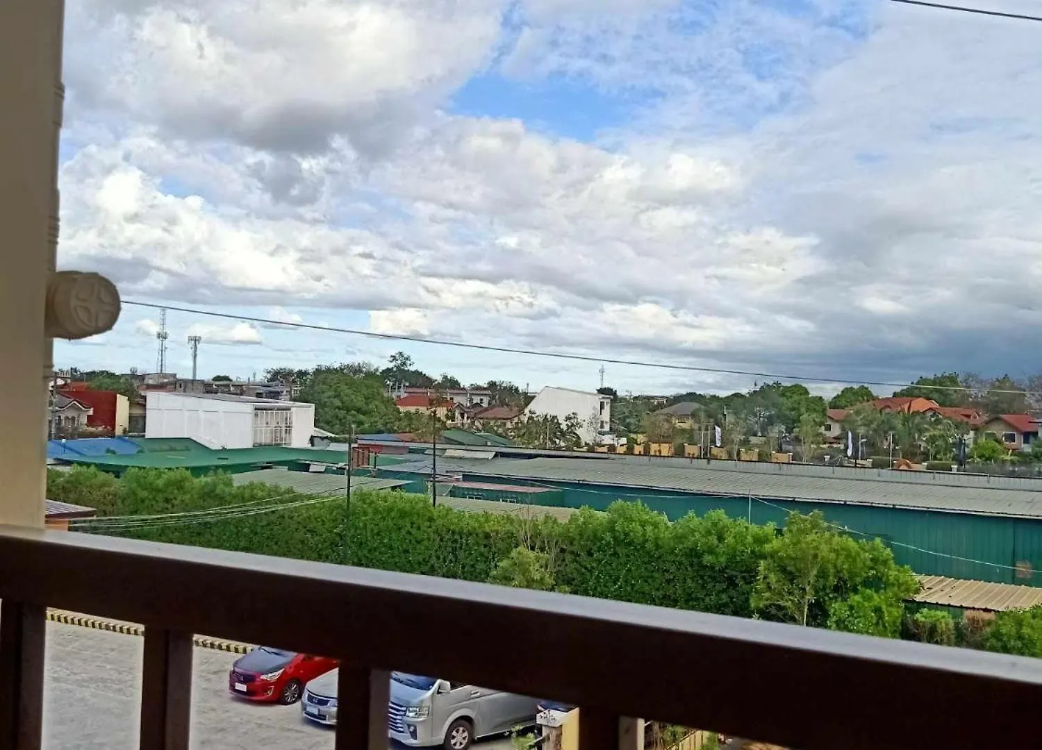 Apartment Coho The Hermosa - Staycation Studio Unit And Balcony View With Swimming Pool And Open Court Access Manila Philippines